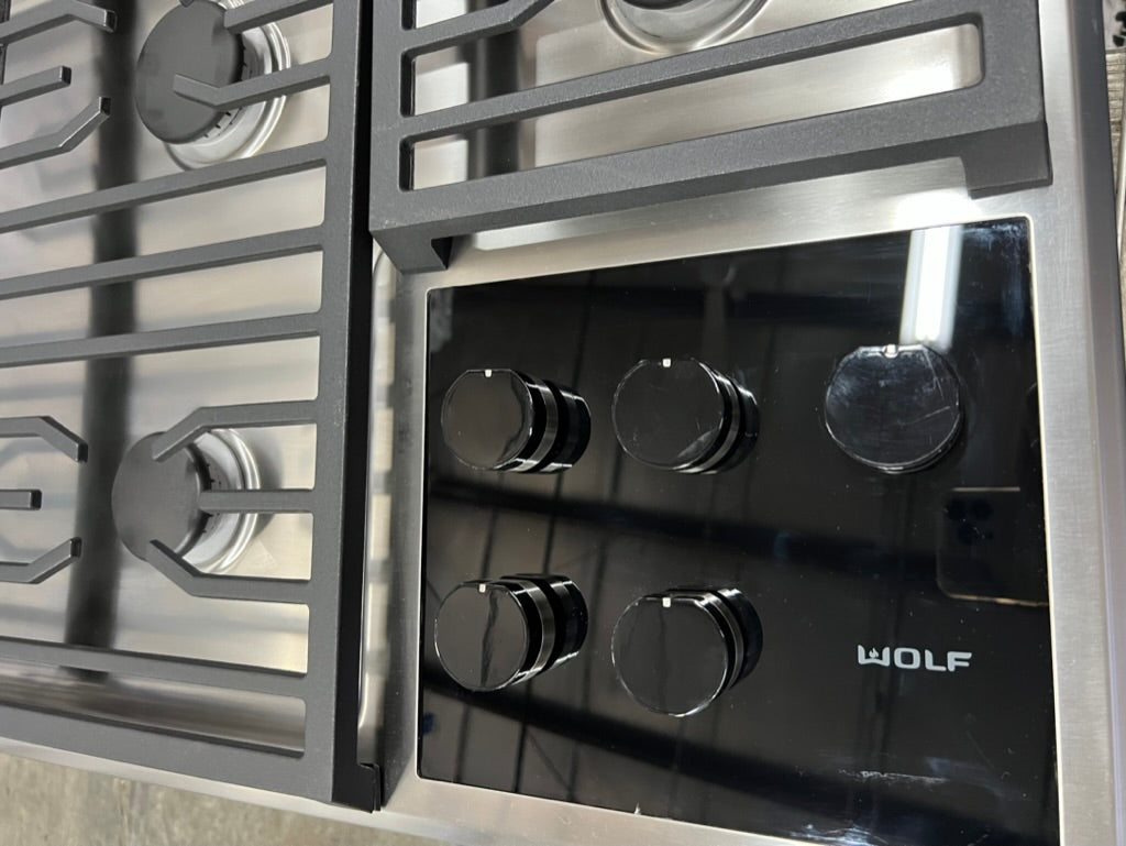 Wolf CG365T/S - 36” 5 Burner Cooktop