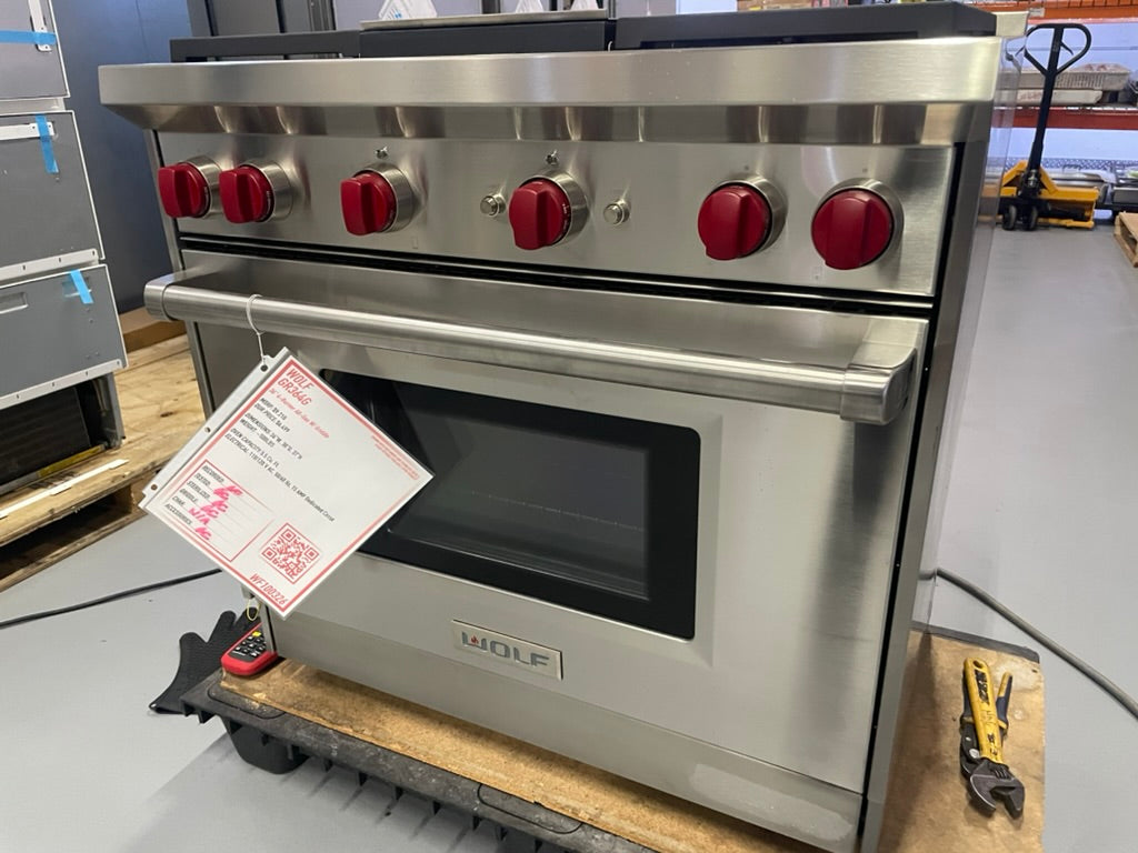 Wolf GR364G - 36” 4 Burner All-Gas Range W/ Griddle