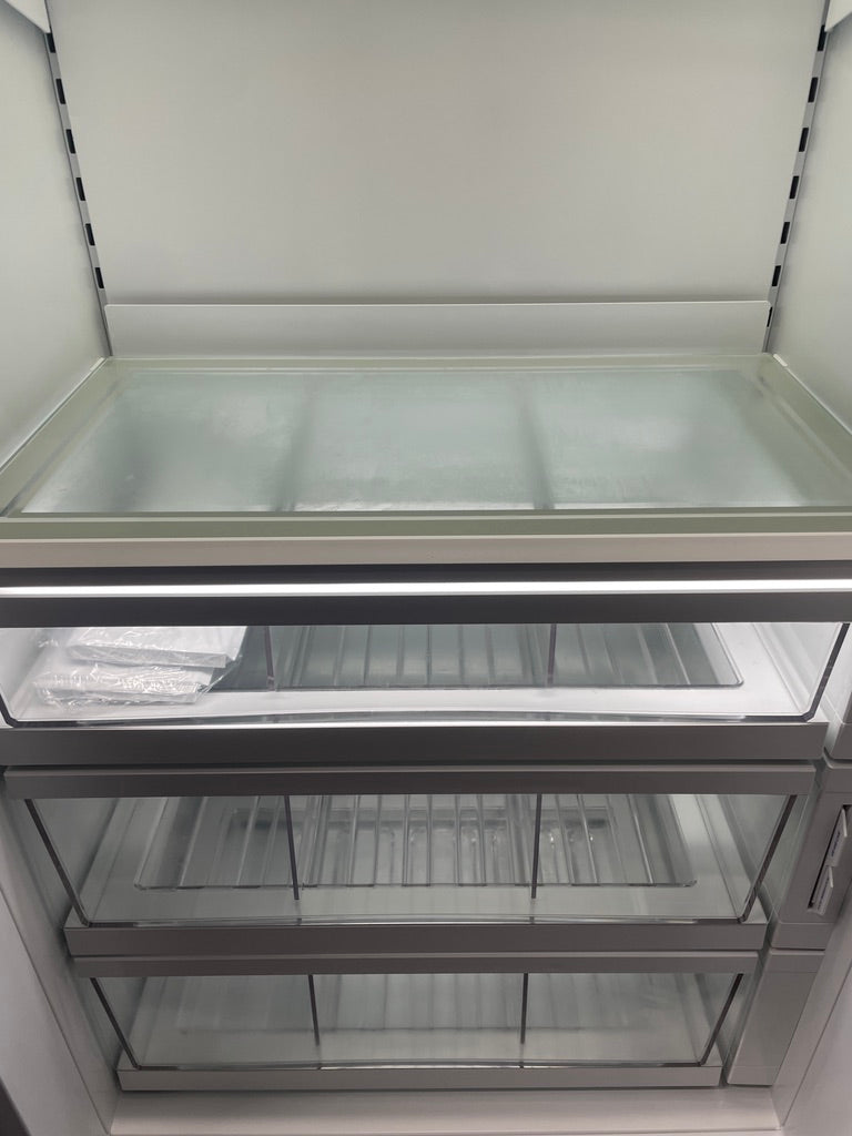 SubZero IC-30R-RH - 30" Column Refrigerator