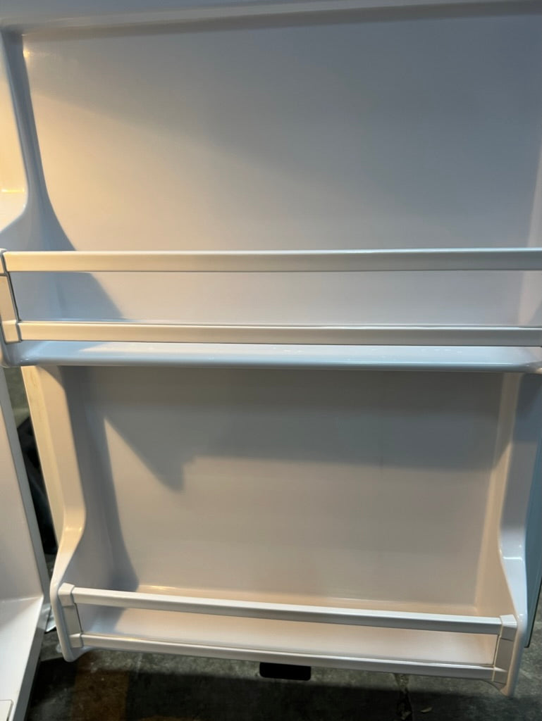 SubZero UC-24RO/PH - 24" Under-counter Outdoor Refrigerator