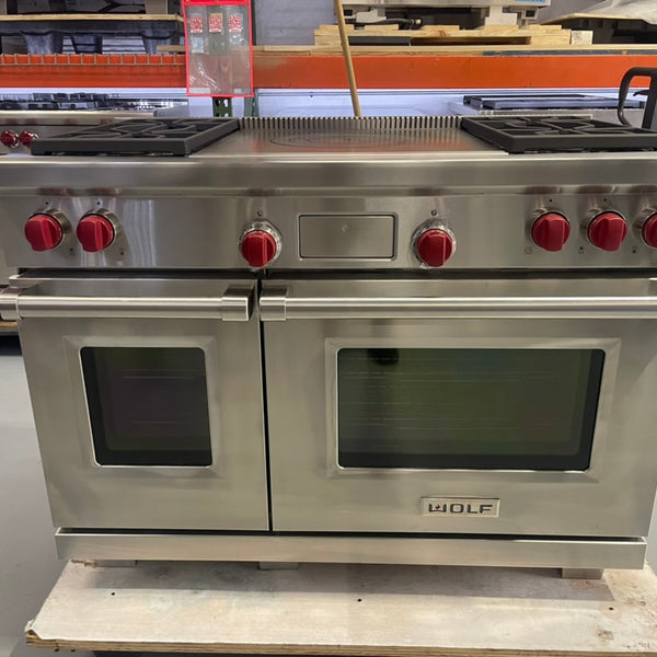 Wolf DF484F - 48" Dual-Fuel W/ French Top