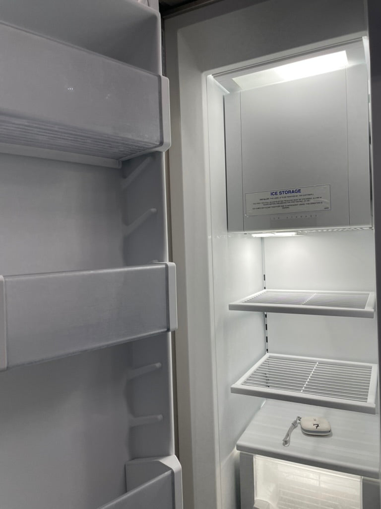 SubZero BI-42SD/S/PH - 42” Side-By-Side w/ Ice & Water Dispenser Refrigerator