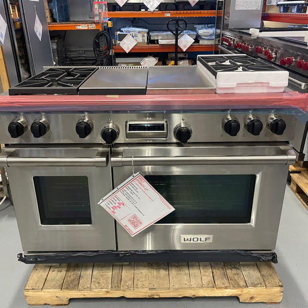 Wolf DF484CG-LP - 48” 4-Burner Range W/ Griddle and Char
