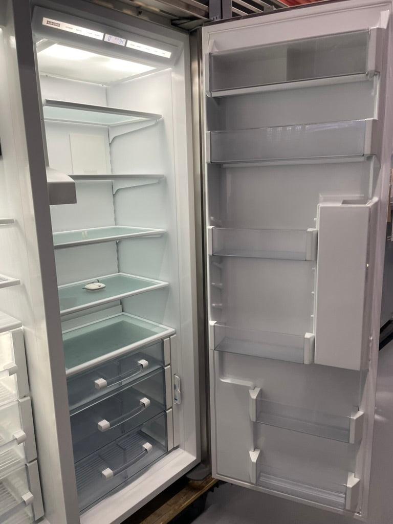 SubZero BI-42SD/S/PH - 42” Side-By-Side w/ Ice & Water Dispenser Refrigerator