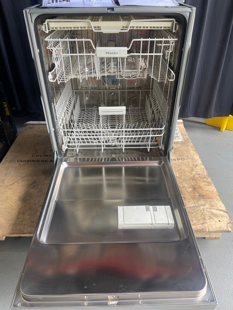 Miele G4926SCU - 24" SS Dishwasher
