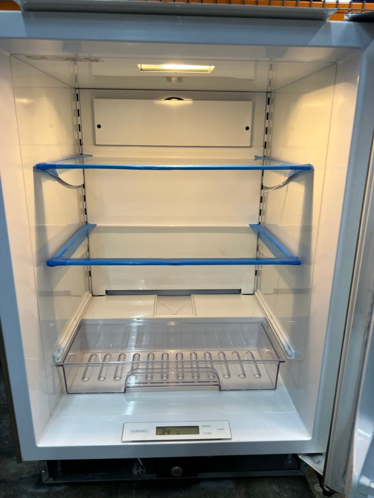 SubZero UC-24RO/PH - 24" Under-counter Outdoor Refrigerator