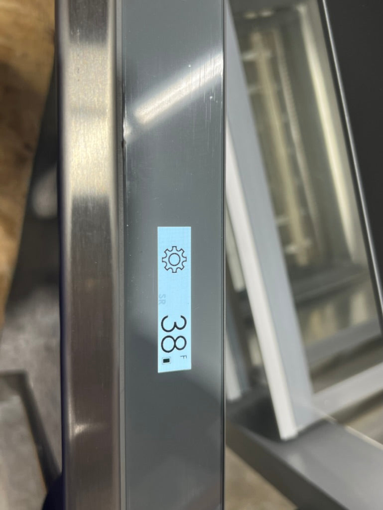 SubZero DEU2450RO/L - 24" Under-counter Refrigerator *NEW W/ FFW*