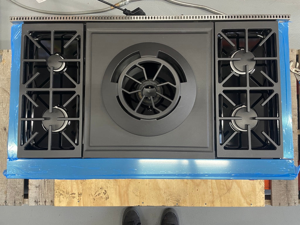 Wolf SRT484W 48" 4 Burner Rangetop W/ Wok