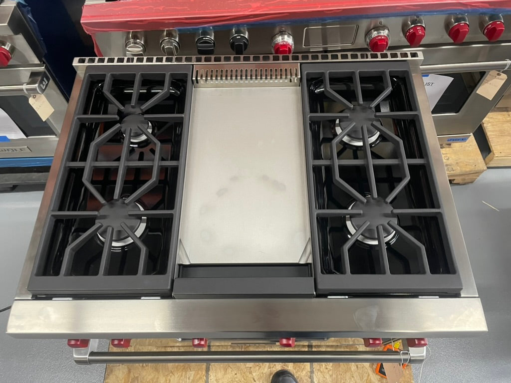 Wolf GR364G - 36” 4 Burner W/ Griddle All-Gas Range