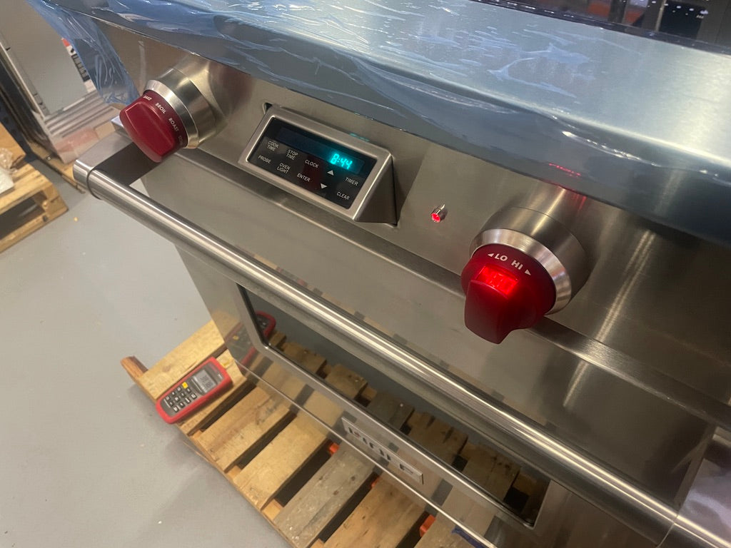 Wolf IR304PE/S/PH 30” Induction Range