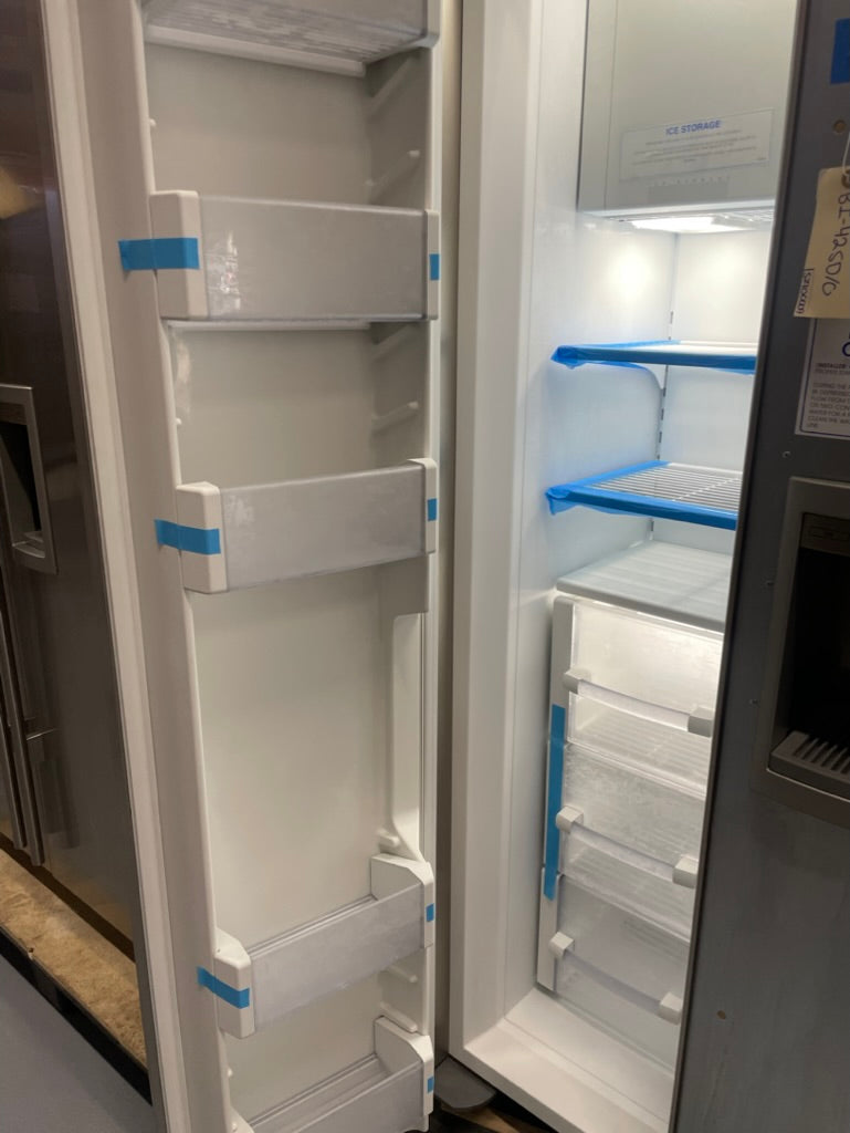 SubZero BI-42SD/O - 42” Side-By-Side Refrigerator