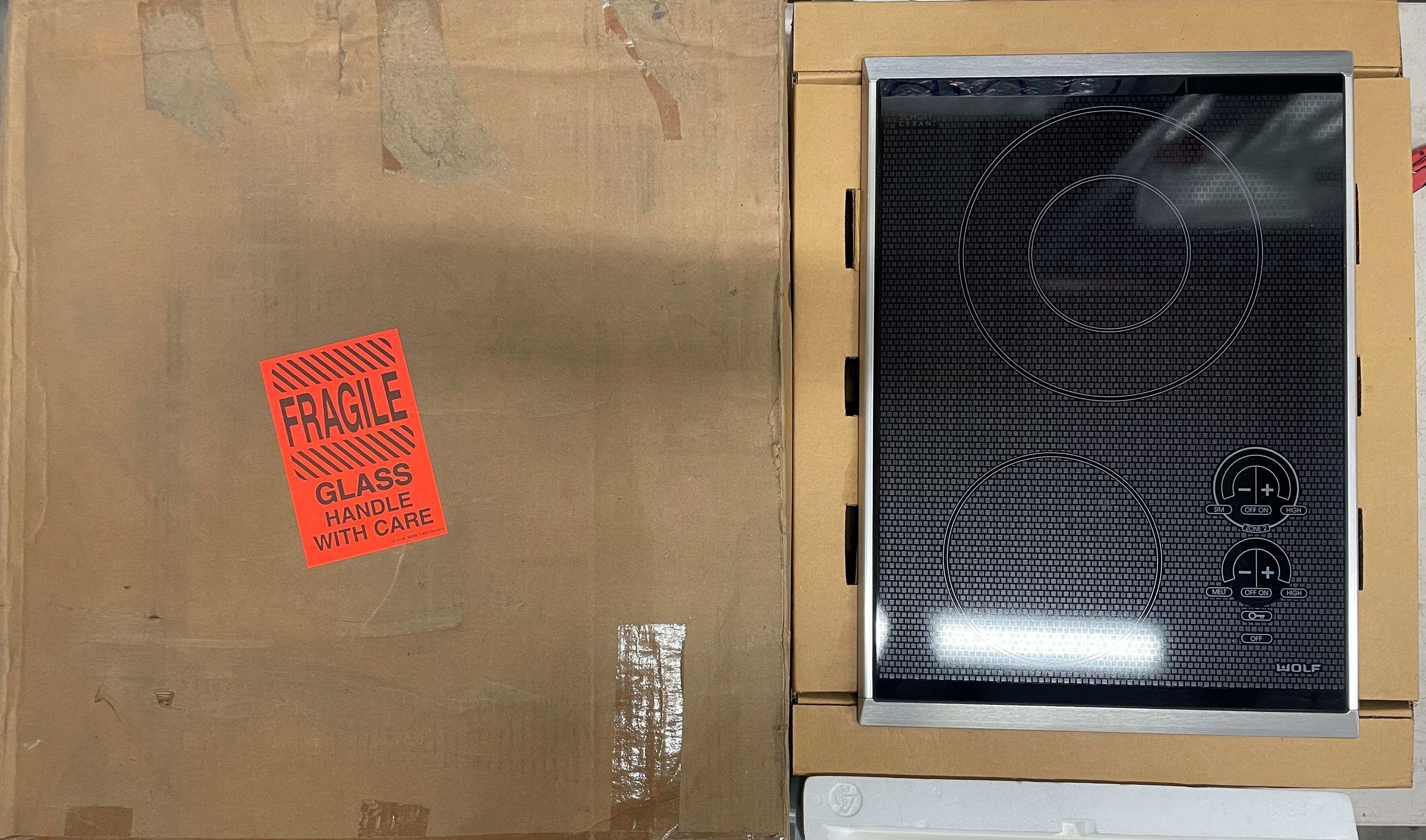 Wolf CT15E/S - 15” Electric Cooktop