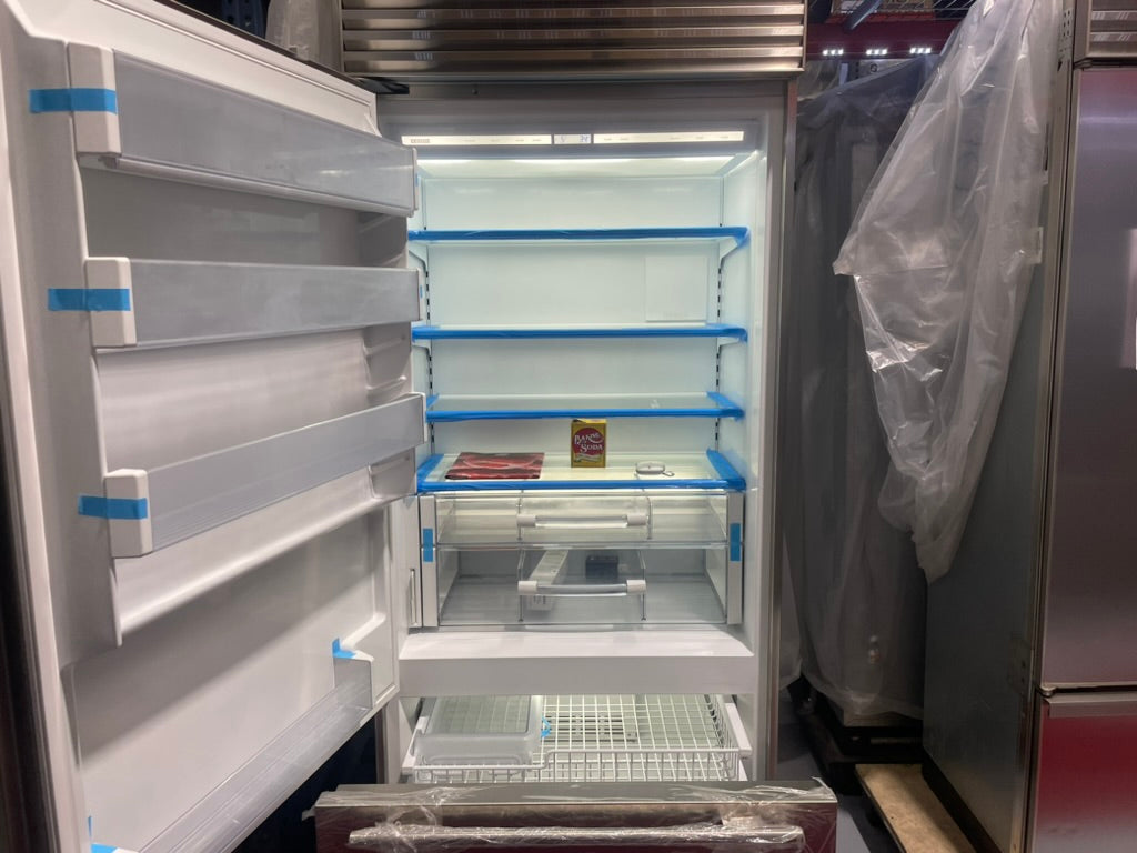 SubZero BI-36U/S/TH-LH - 36” Built-In Refrigerator W/ Freezer Drawer