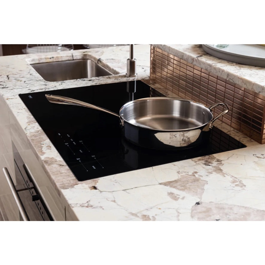 Wolf CI304C/B - 30” Induction Cooktop *NEW IN BOX*