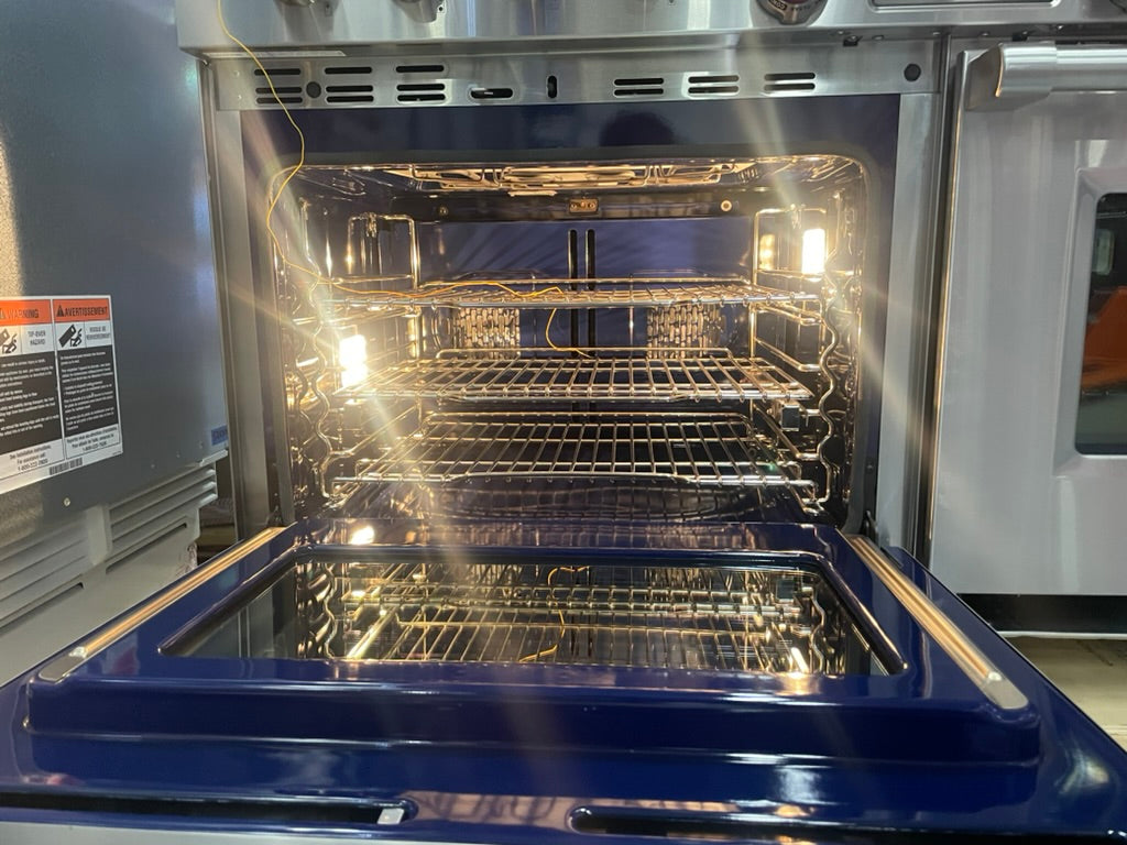 Wolf DF606DG - 60” 6 Burner Range W/ Double Griddle