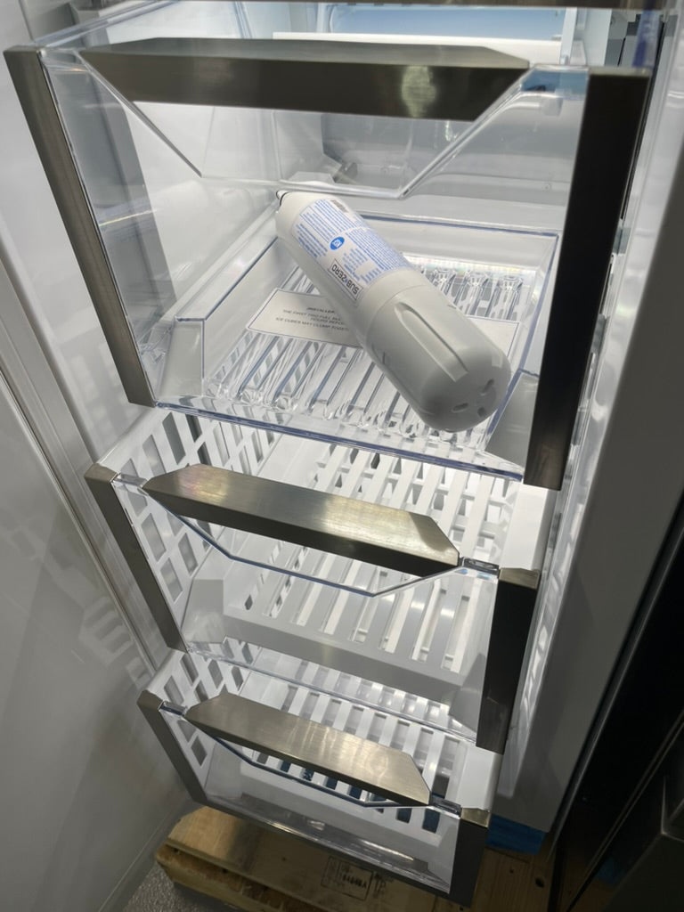 Sub Zero DEC1850FI - 18" Designer Column Freezer with Ice Maker - Panel Ready