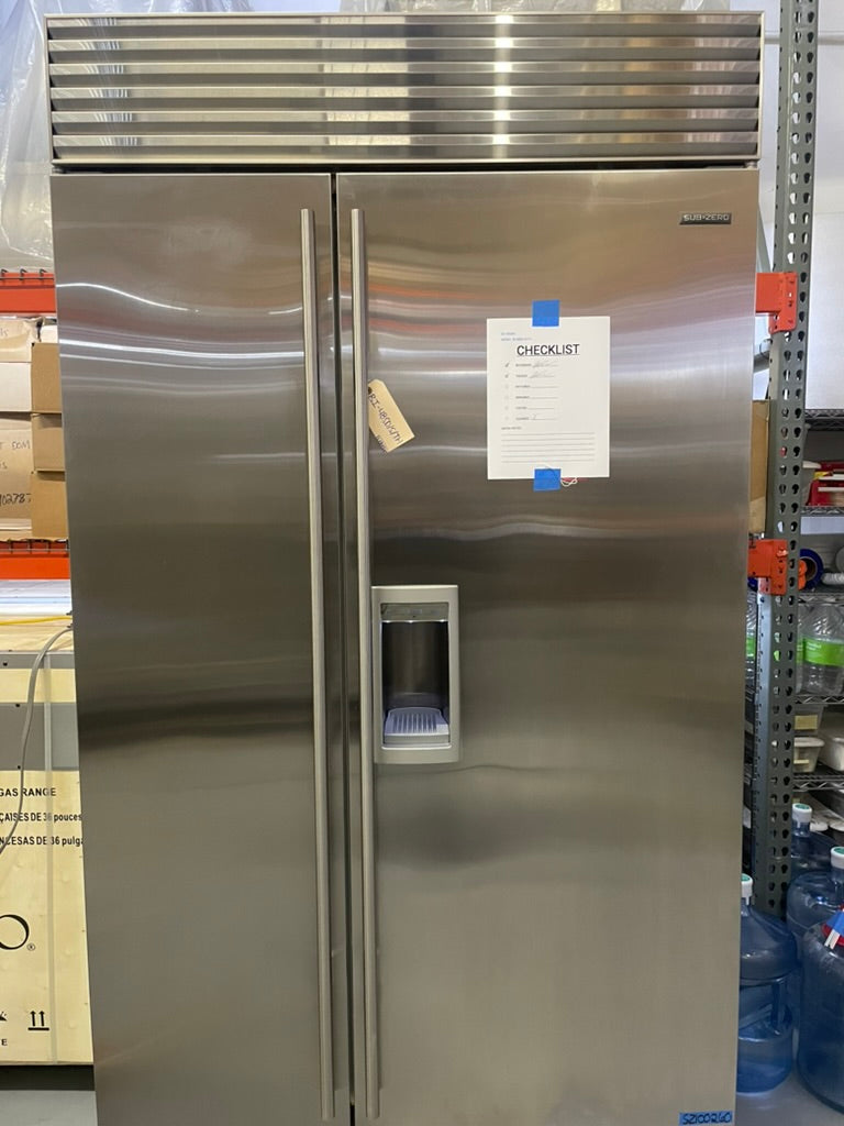 SubZero BI-48SD/S/TH - 48” Side-By-Side Refrigerator W/ Freezer