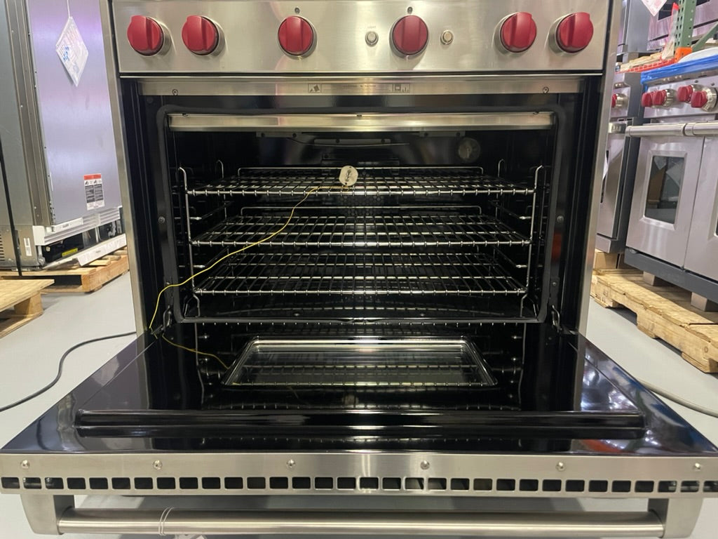 Wolf GR364G - 36” 4 Burner All-Gas Range W/ Griddle