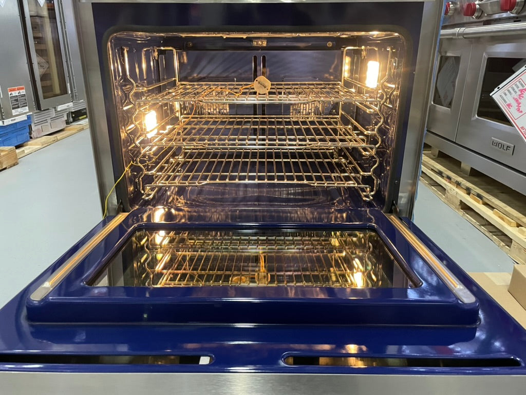 Wolf DF304 - 30” 4-Burner Dual-Fuel Range
