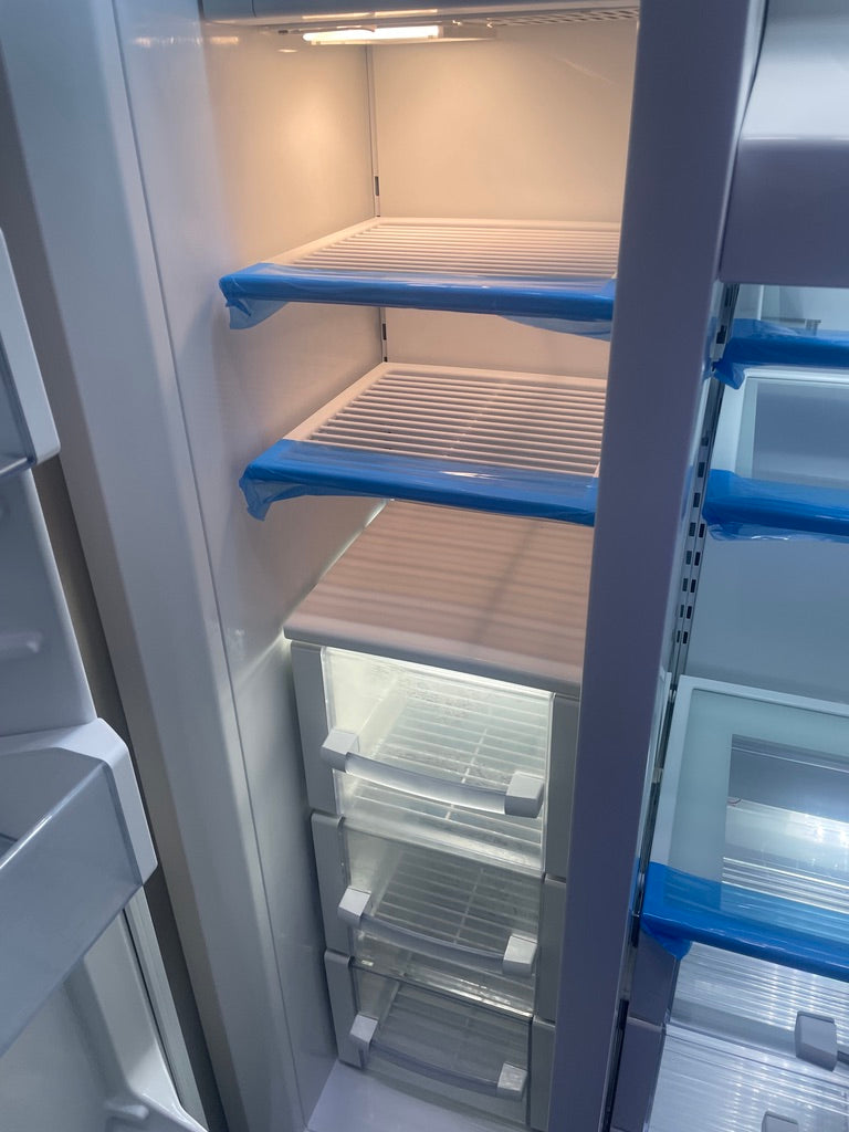 SubZero BI-42SD/O 42” Side-By-Side Refrigerator