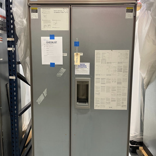 SubZero BI-42SD/O - 42” Side-By-Side Refrigerator