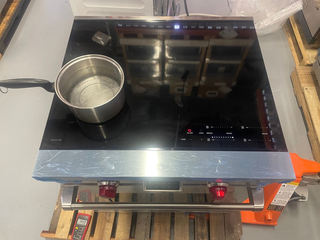 Wolf IR304PE/S/PH 30” Induction Range