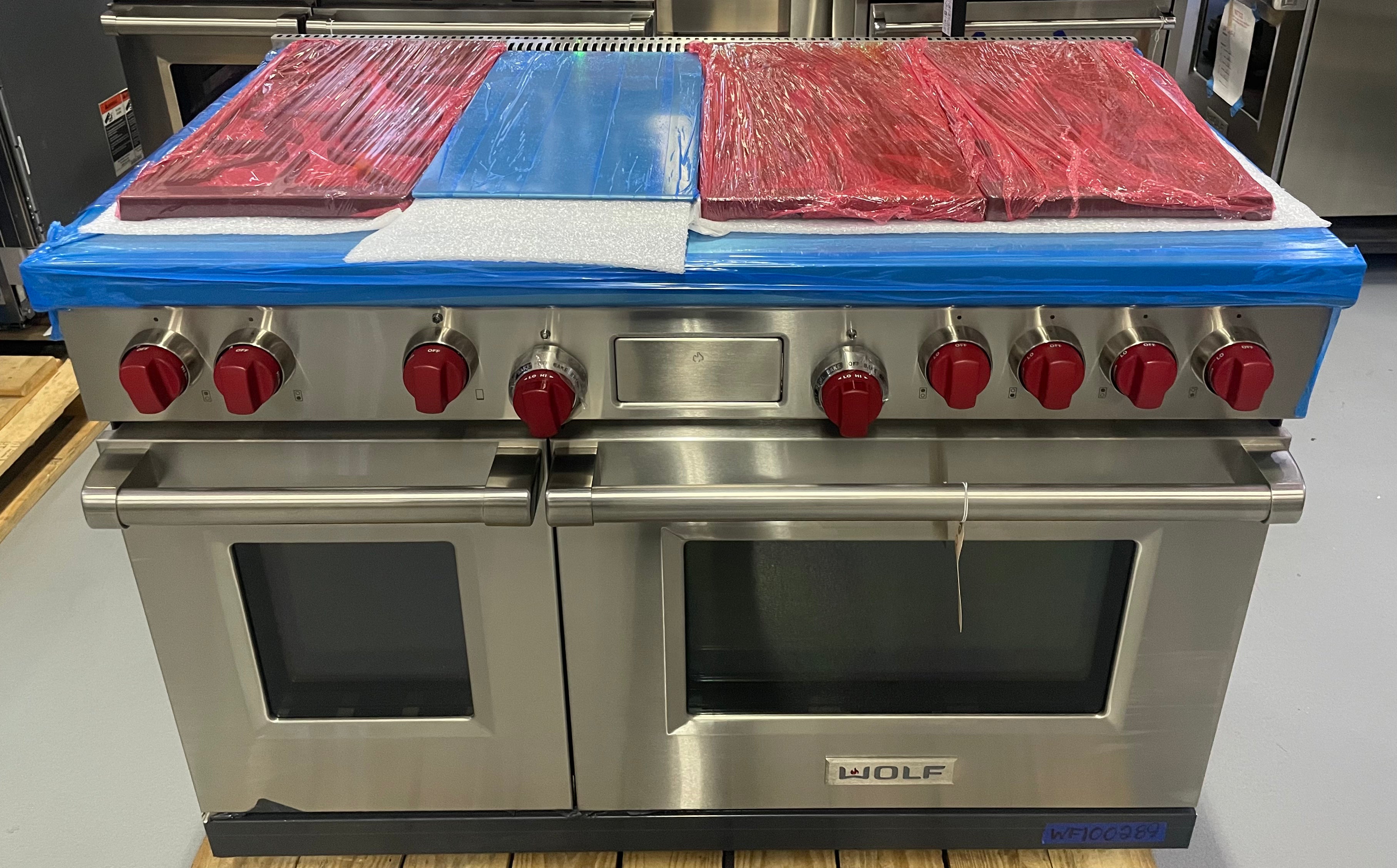 Wolf DF486G - 48” 6 Burner Range W/ Griddle