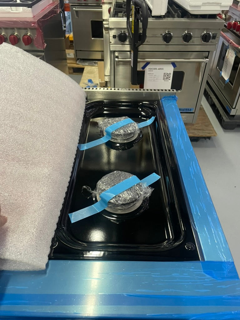 Wolf DF486G - 48” 6 Burner Range W/ Griddle