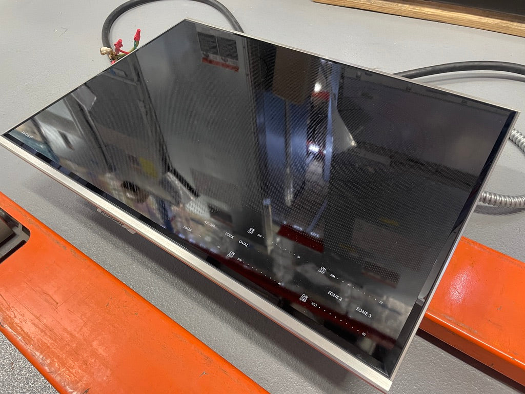 Wolf CE304TE/S 30" Electric Cooktop