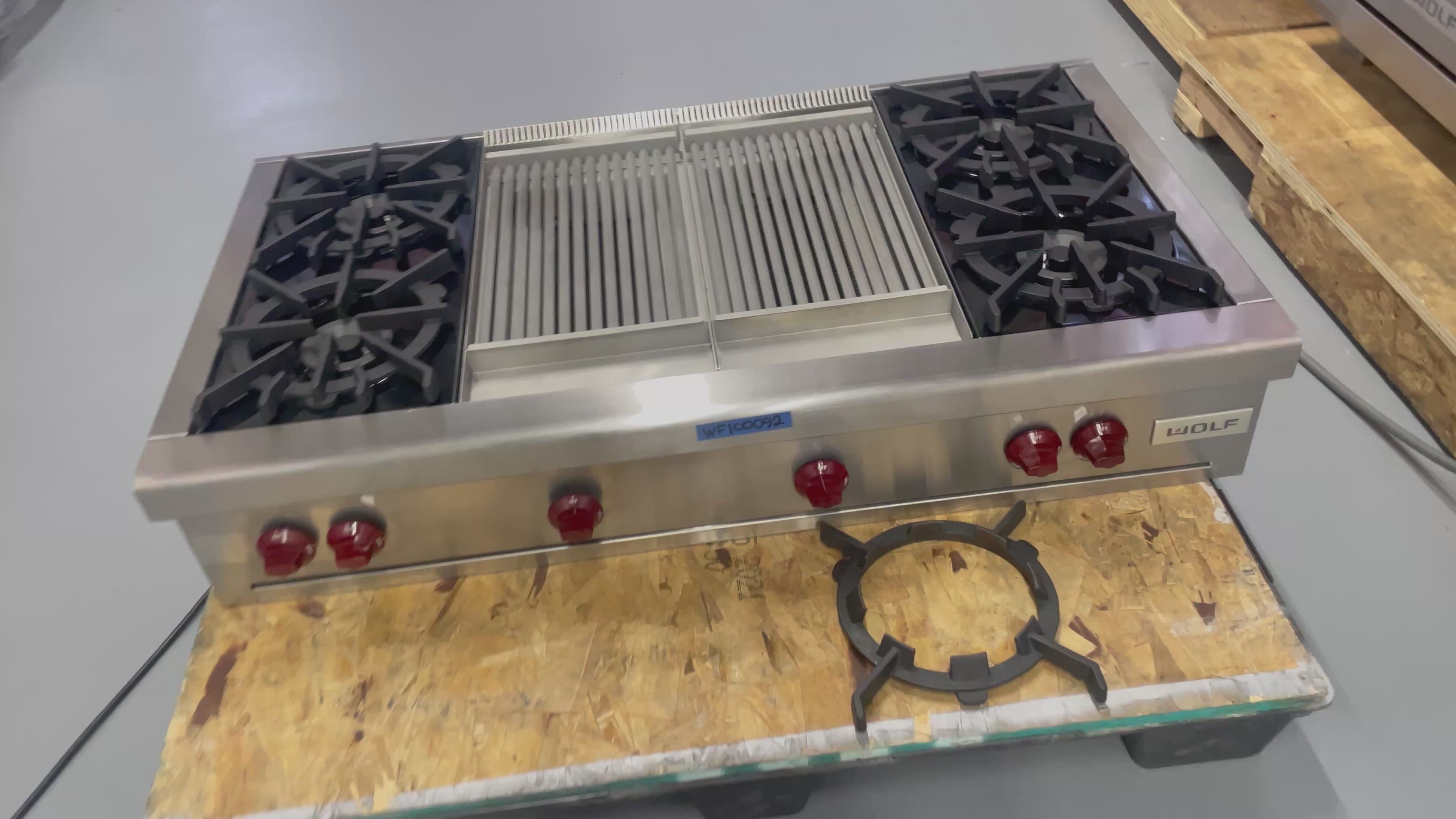 Wolf SB484B-4 - 48" 4-Burner Rangetop
