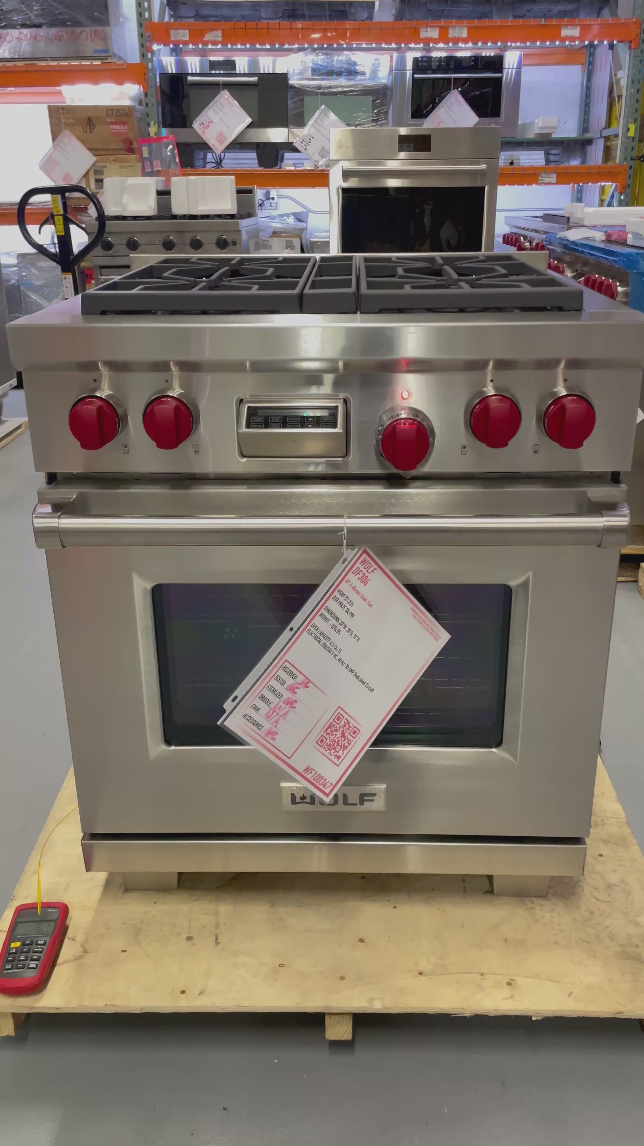 Wolf DF304 - 30” 4-Burner Dual-Fuel Range