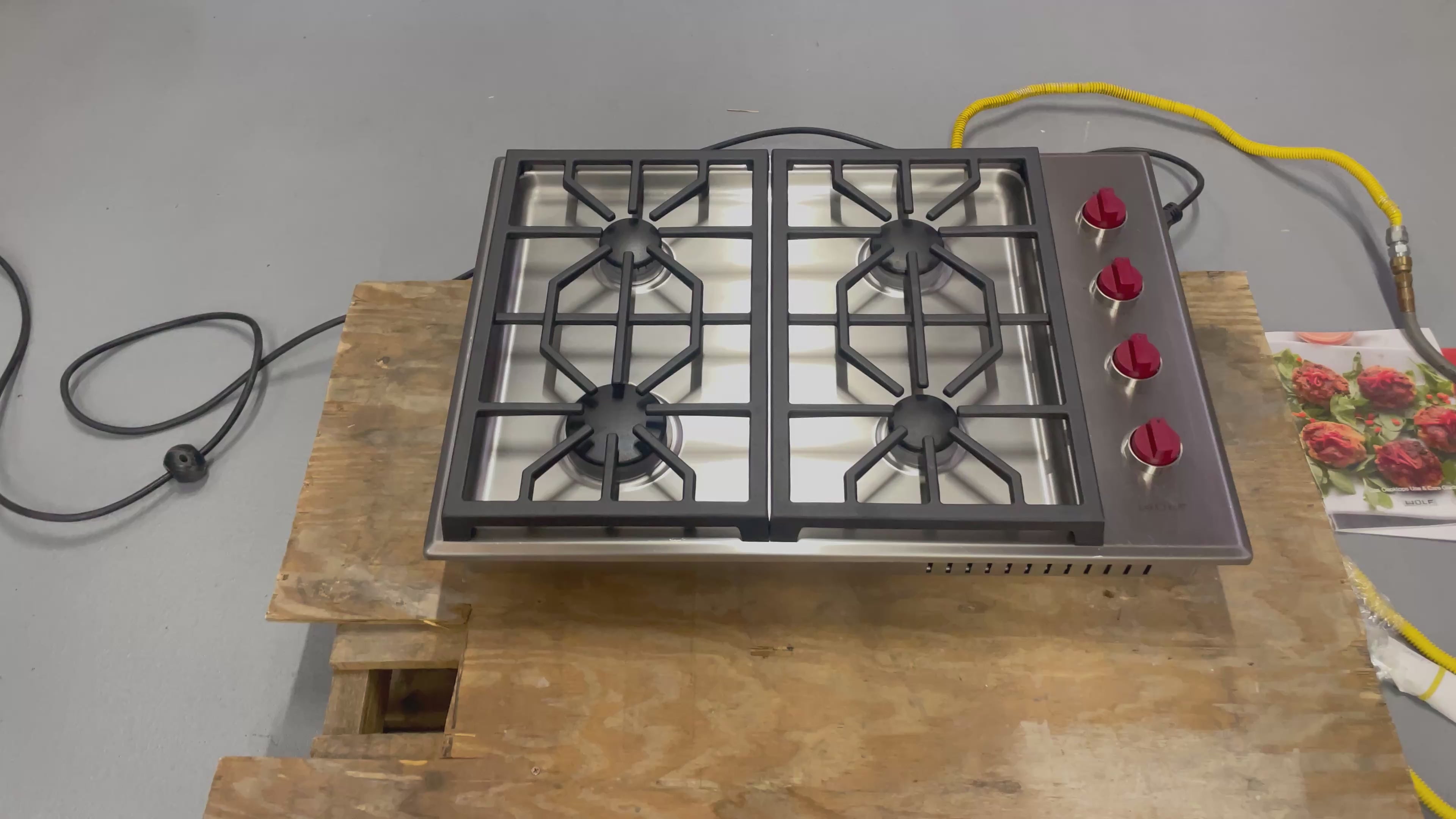 Wolf CG304P/S - 30" Gas Cooktop
