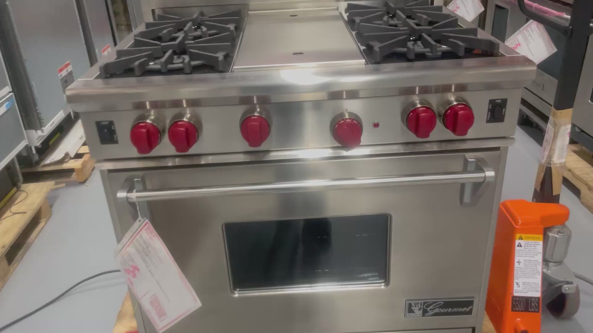 Wolf R364C - 36” 4 Burner All-Gas Range W/ Char
